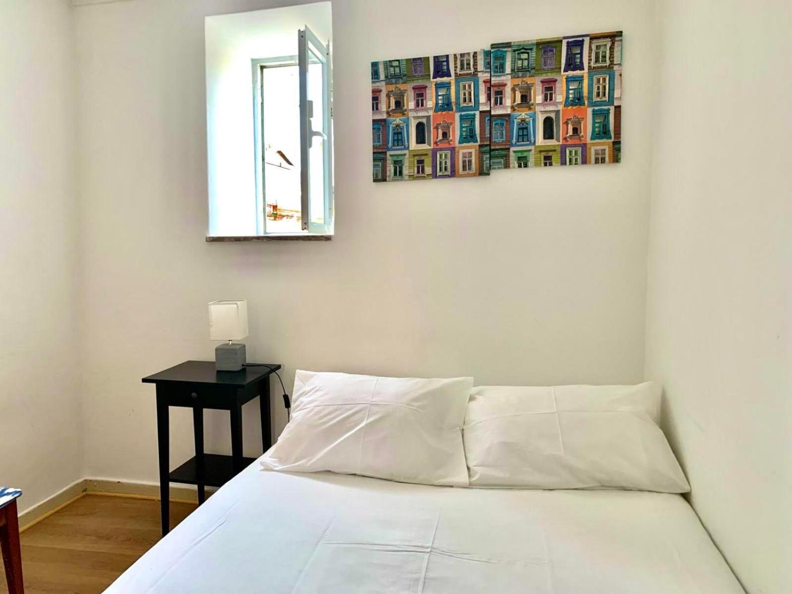 Downtown Apartment *