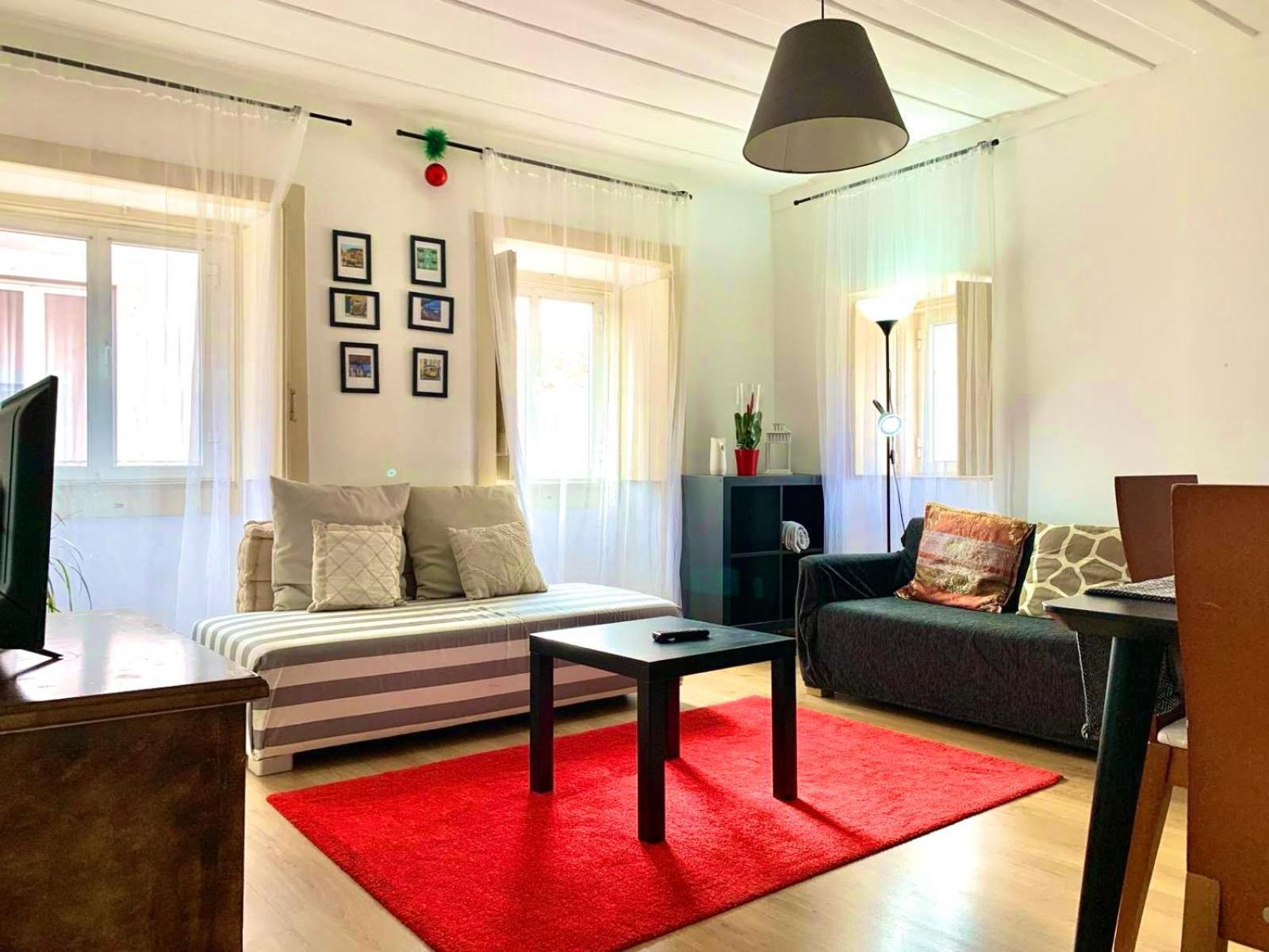 Downtown Apartment *